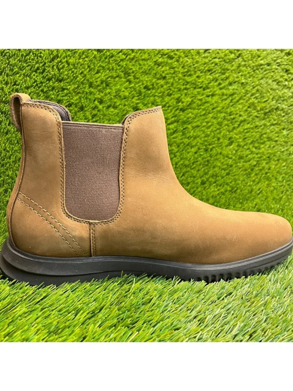 Cole Haan Grand Plus Mens Size 10.5 Brown Classic Outdoor Pull On Chelsea Boots